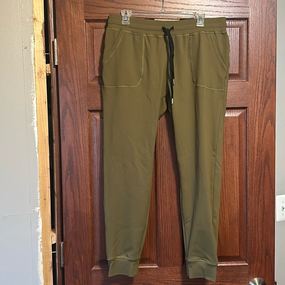 Zyia Active joggers olive size XL